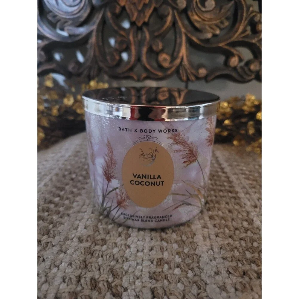 Vanilla Coconut - Bath and Body Works 3-wick Candle